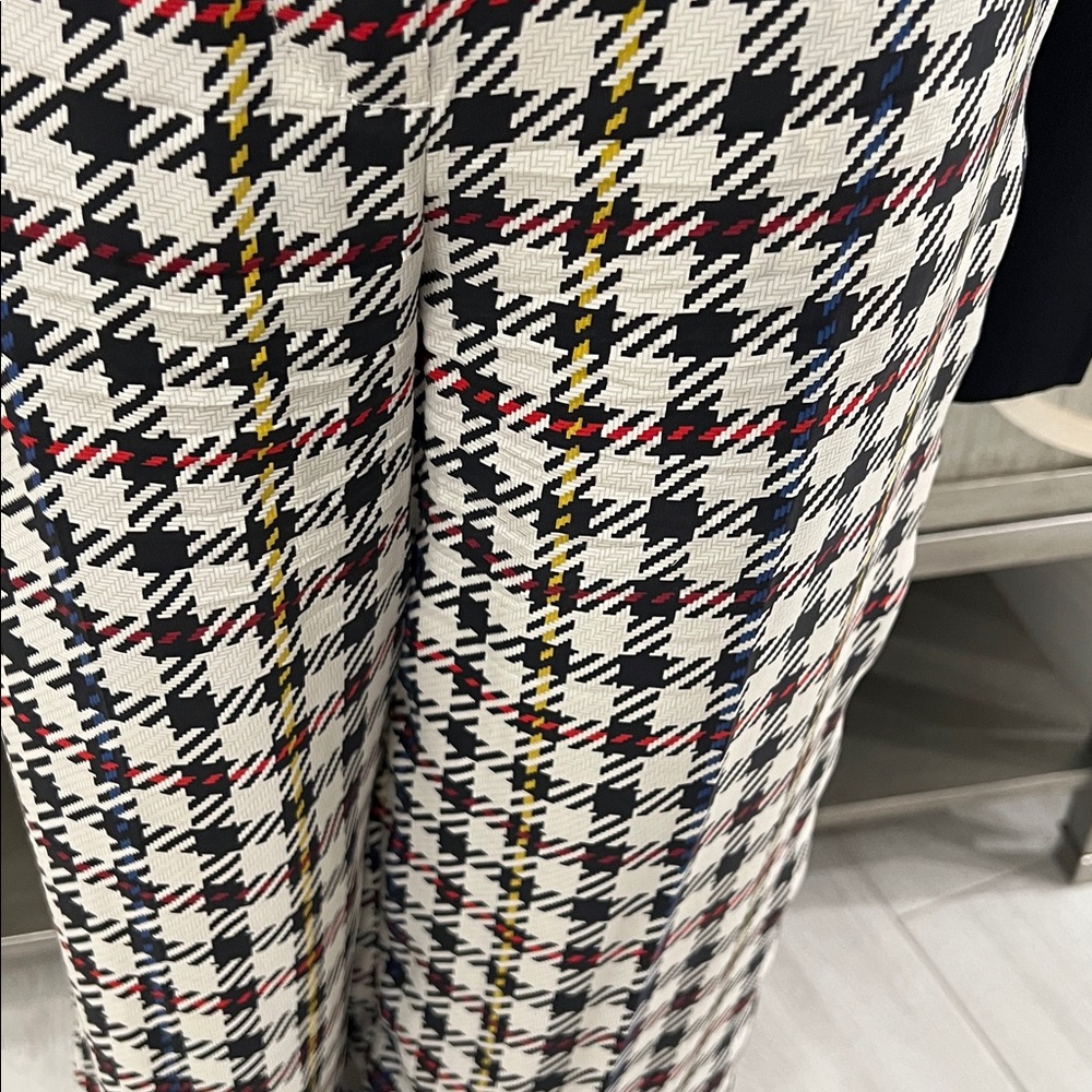 Equipment 100% silk Black, yellow, red, blue,and White Houndstooth Women's Pants - Picture 2 of 5